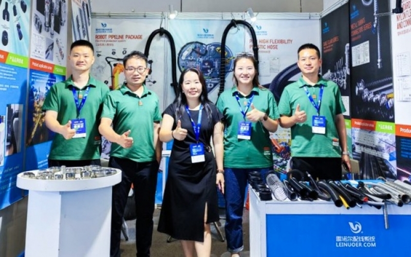 创新引领未来 —— 浙江老子有钱lzyq88电气闪耀SIA上海国际智能工厂展